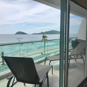 Hermoso Y Moderno Departamento Frente Al Malecon Con Preciosa Vista Al Mar Apartamento